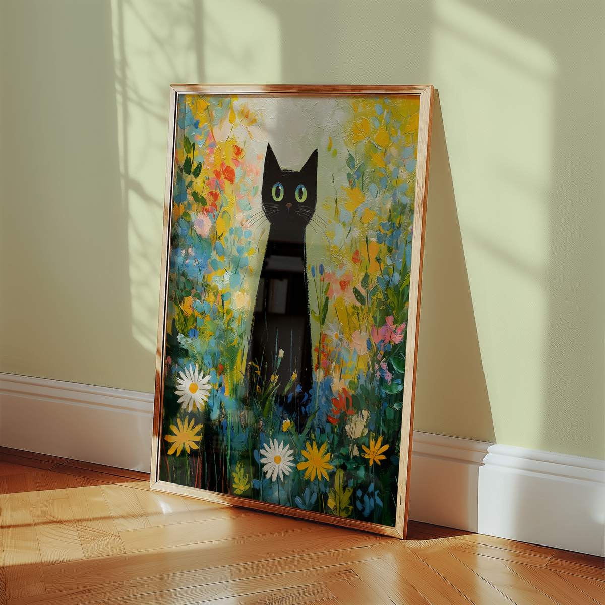 Mockup av Midnight Garden Cat affisch på vägg – köp enkelt hos Bozetto i hög kvalitet