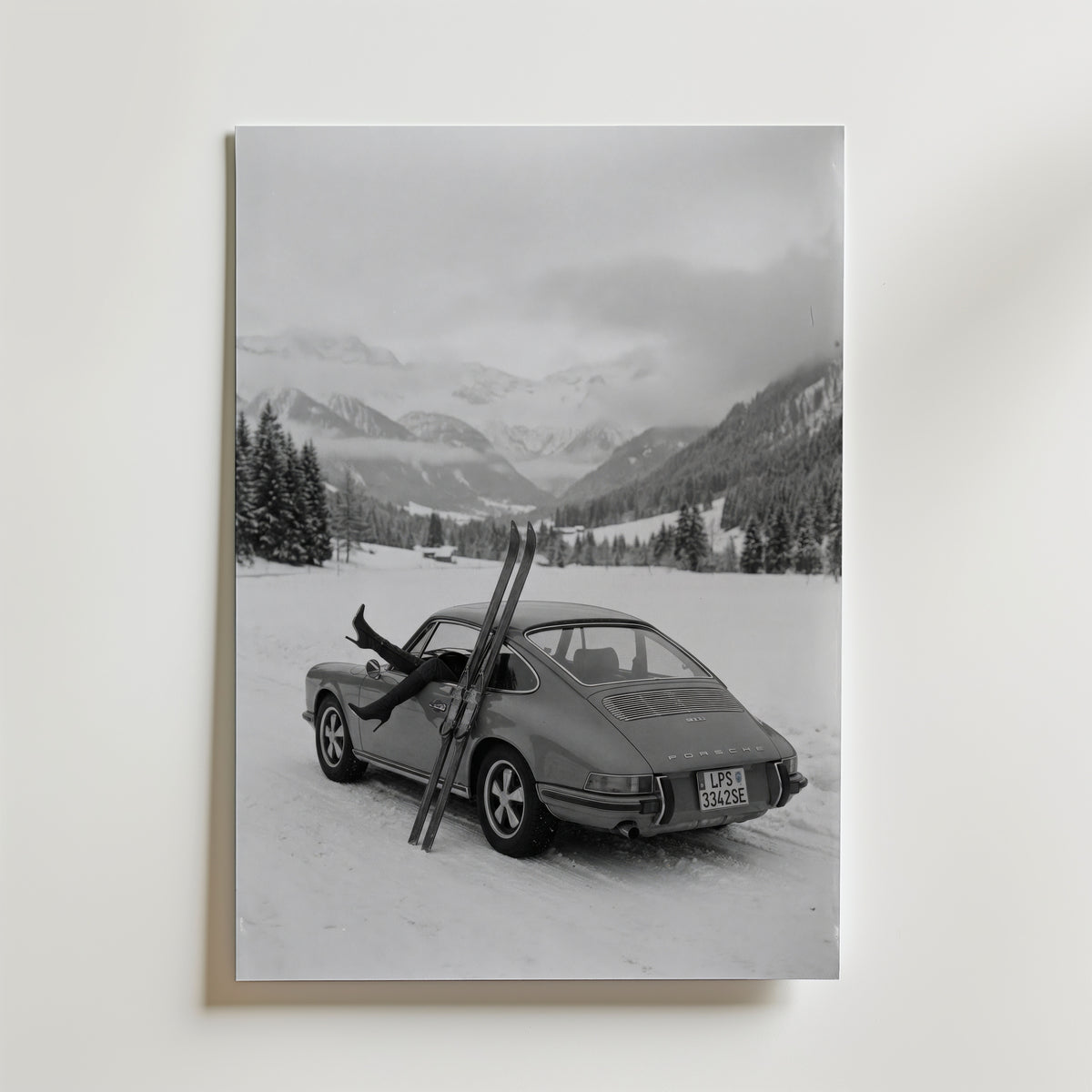Alpine Escape Noir Poster – utan passepartout