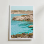 Turquoise Coastal View – stilfullt konsttryck från Bozetto, tryckt på matt finpapper
