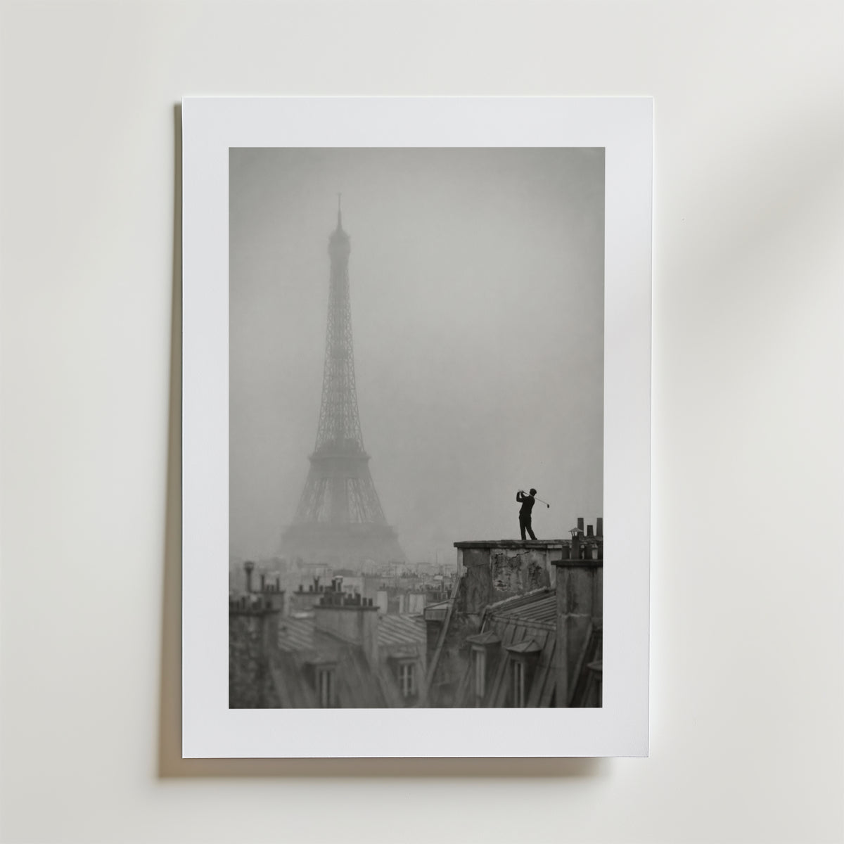 Parisian Fog Prestige – stilfullt konsttryck från Bozetto, tryckt på matt finpapper