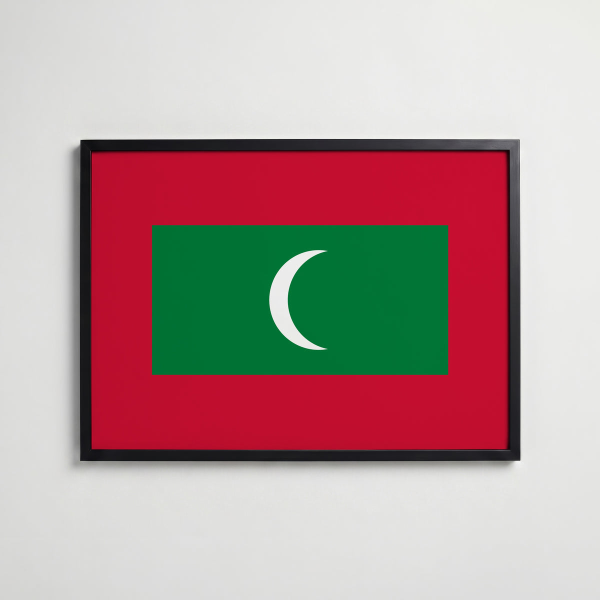 Maldives National Flag Poster i svart ram – stilren konsttryck som väggdekor från Bozetto