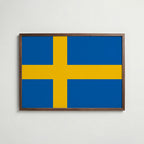 Sweden National Flag Poster i valnötsram – varm konstaffisch för hemmet från Bozetto