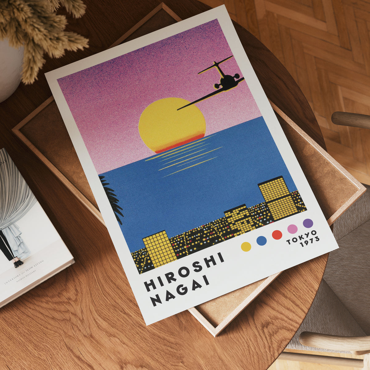 Väggmockup med Hiroshi Nagai Sunset – köp enkelt hos Bozetto affisch i hög kvalitet