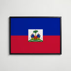 Haiti National Flag Poster i svart ram – stilren konsttryck som väggdekor från Bozetto