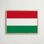 Hungary National Flag Poster i ekram – inramad konsttryck för stilren inredning hos Bozetto