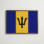 Barbados National Flag Poster i valnötsram – varm konstaffisch för hemmet från Bozetto