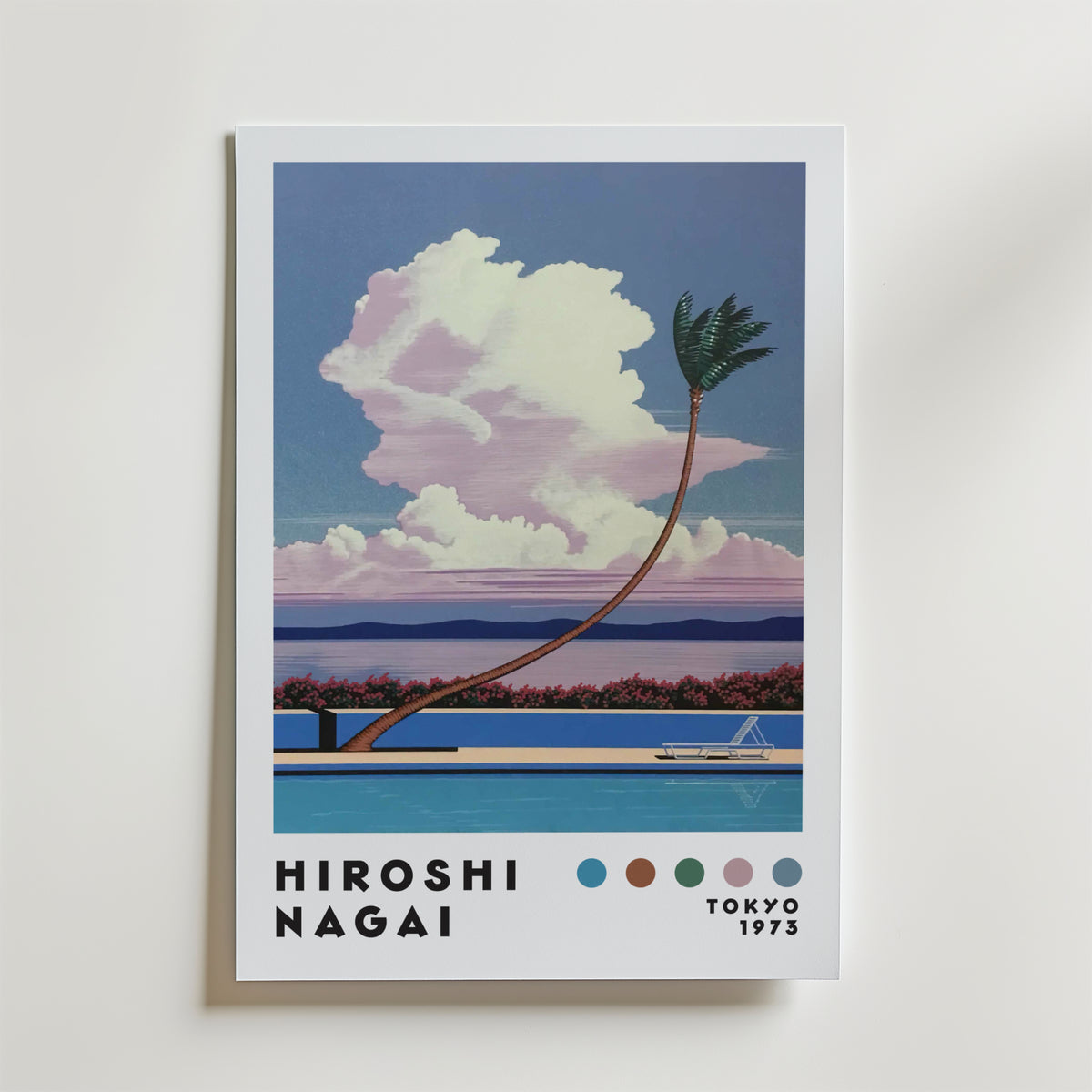 Mockup av Hiroshi Nagai Cloudside Palm affisch på vägg – köp enkelt hos Bozetto i hög kvalitet
