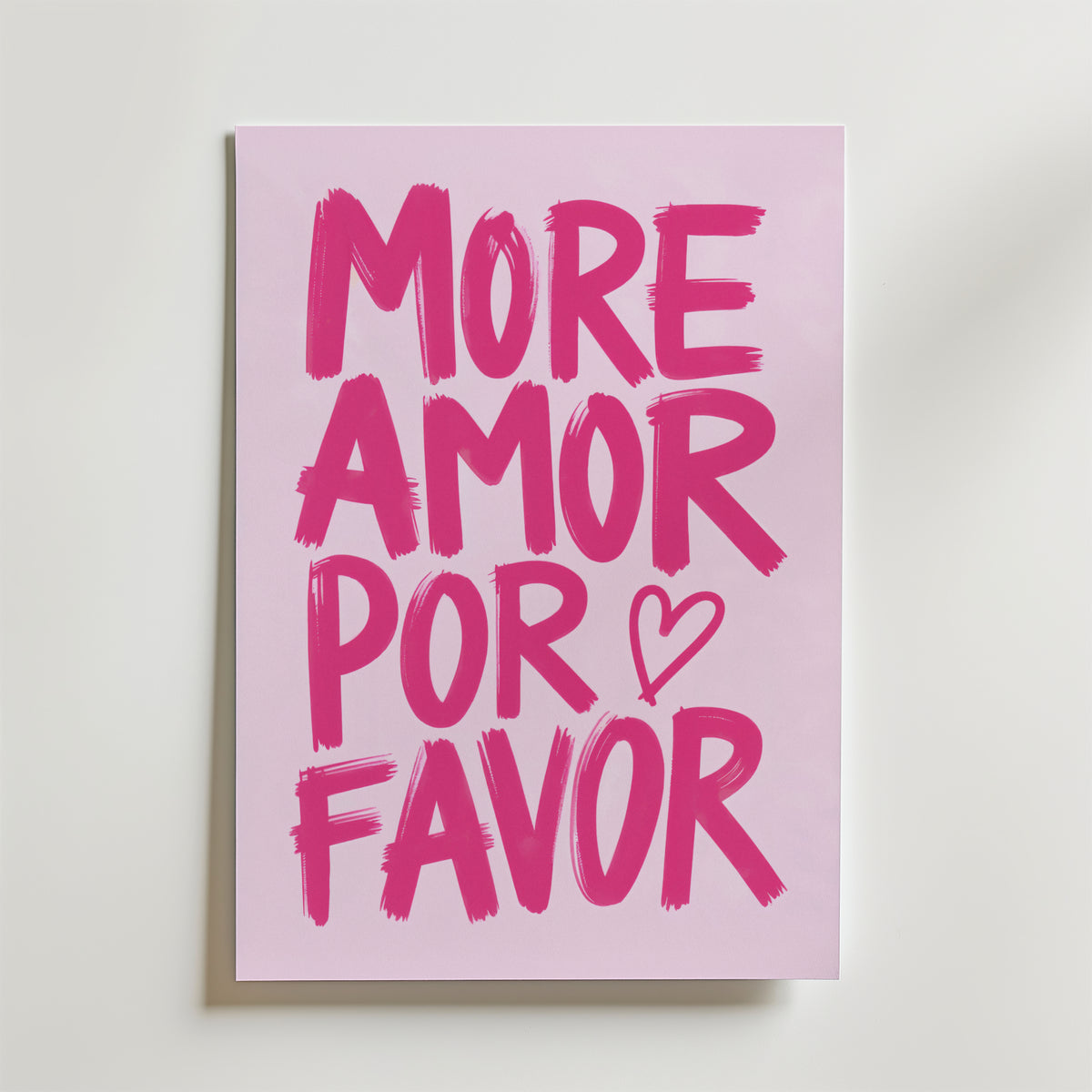 More Amor Por Favor – stilfullt konsttryck från Bozetto, tryckt på matt finpapper
