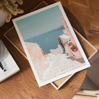 Santorini Horizon Path poster visad rakt fram – Bozetto affisch i hög tryckkvalitet