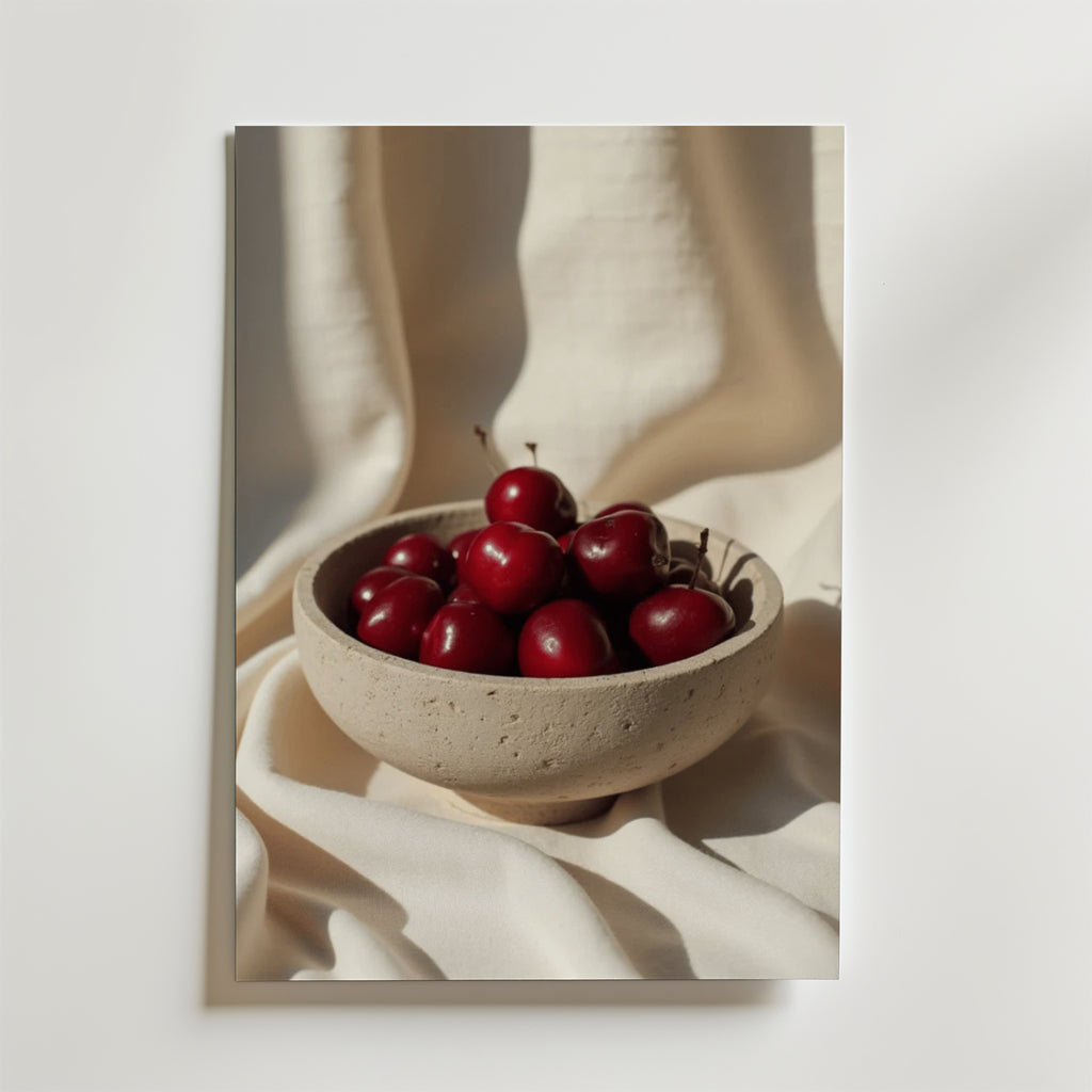 Ceramic Cherry – stilfullt konsttryck från Bozetto, tryckt på matt finpapper i hög tryckkvalitet