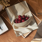 Ceramic Cherry poster visad rakt fram – Bozetto affisch i hög tryckkvalitet i hög tryckkvalitet