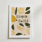 Lemon Twist – stilfullt konsttryck från Bozetto, tryckt på matt finpapper i hög tryckkvalitet