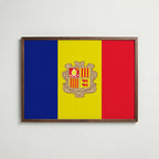Andorra National Flag Poster i valnötsram – varm konstaffisch för hemmet från Bozetto