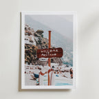 Positano Beach Sign – stilfullt konsttryck från Bozetto, tryckt på matt finpapper