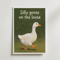 Silly Goose – stilfullt konsttryck från Bozetto, tryckt på matt finpapper i hög tryckkvalitet