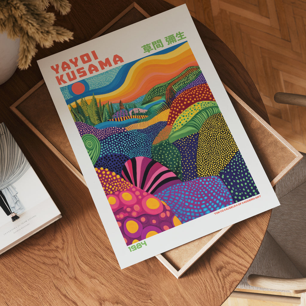 Yayoi Kusama Endless Color i väggmockup – konsttryck från Bozetto i hög kvalitet