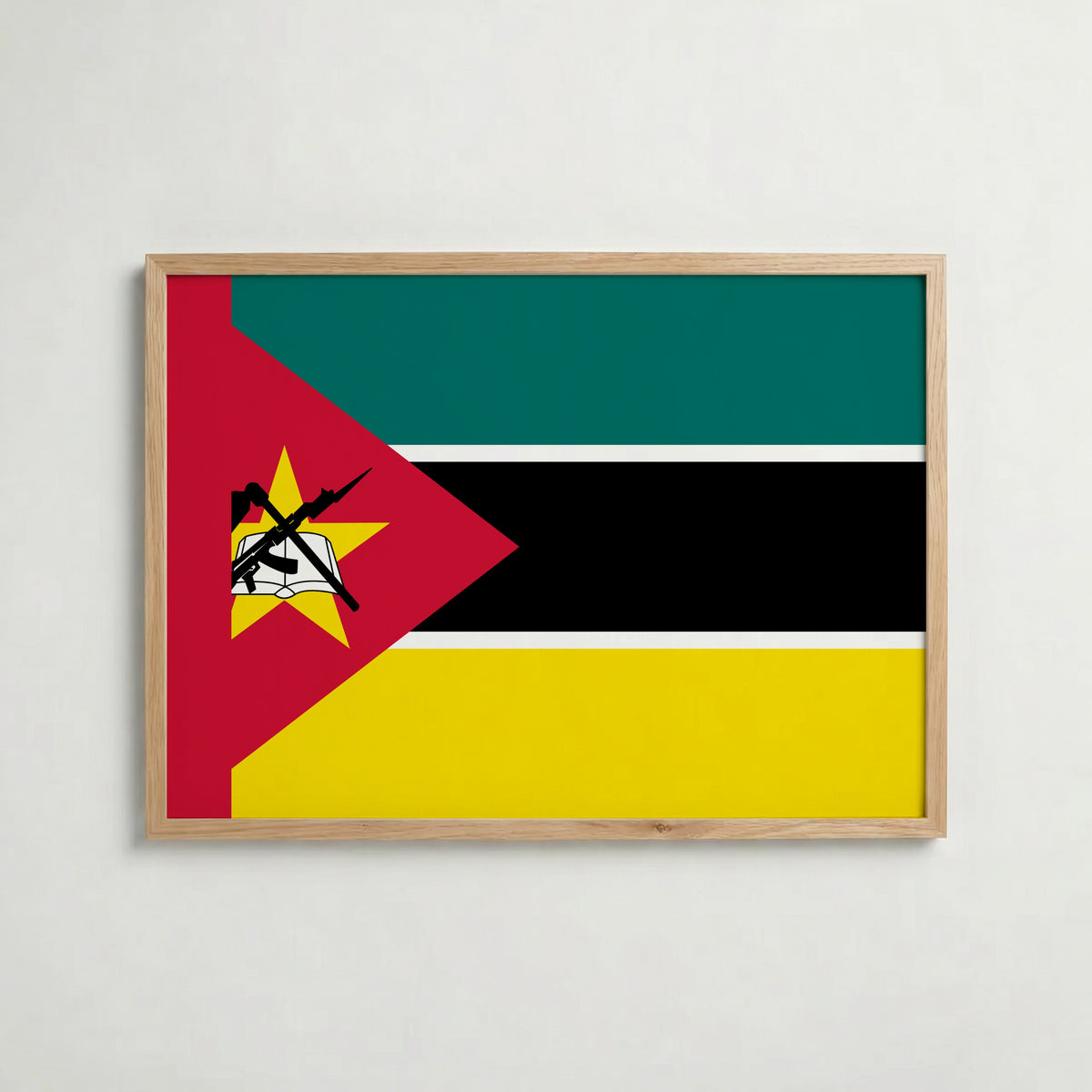 Mozambique National Flag Poster i ekram – inramad konsttryck för stilren inredning hos Bozetto