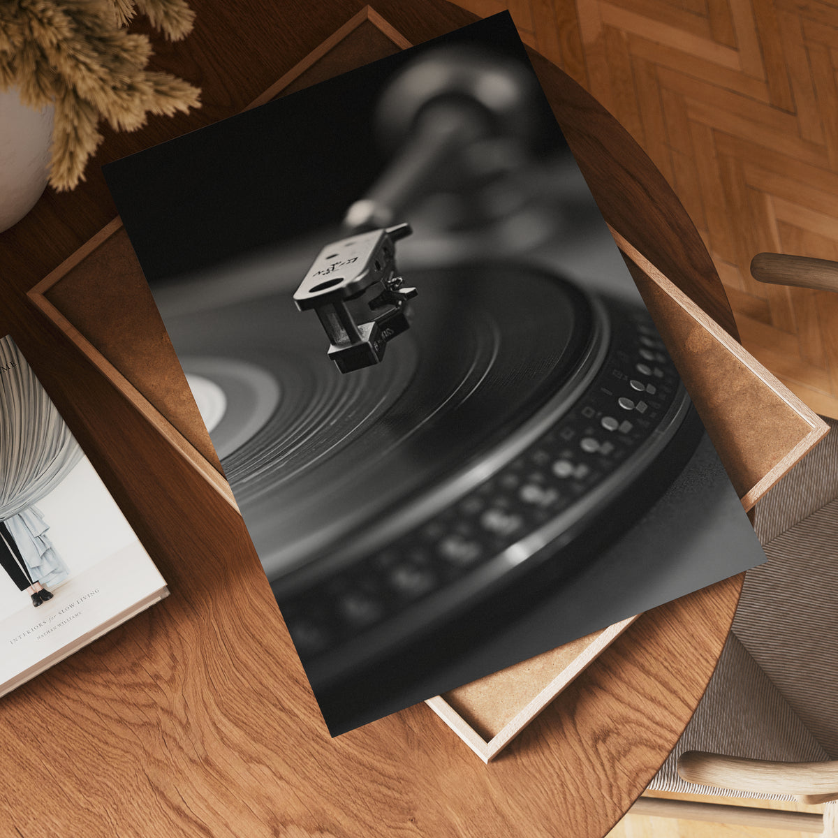 Black And White Record – affisch med stilfullt motiv från Bozetto i hög kvalitet