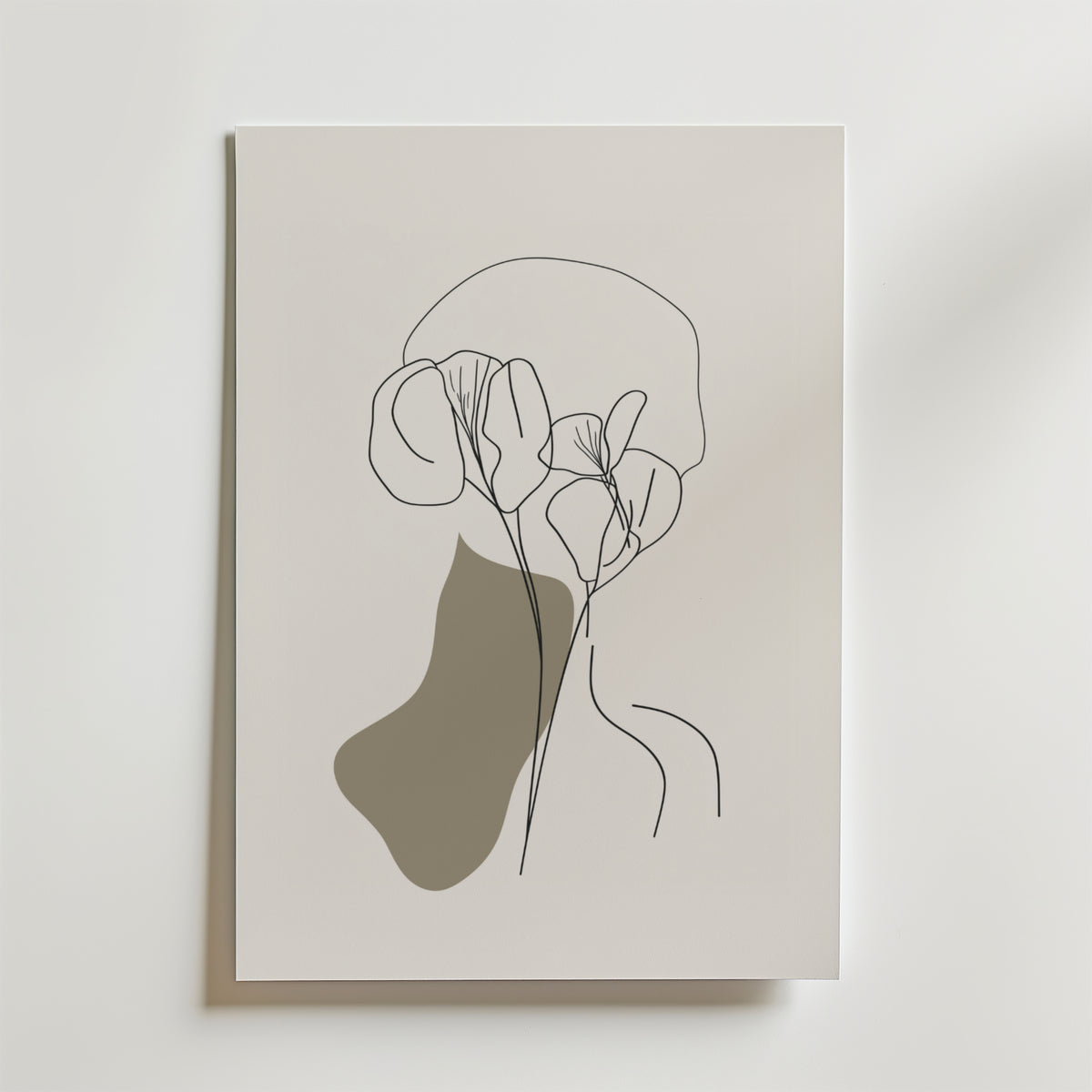 Floral Face Silhouette – stilfullt konsttryck från Bozetto, tryckt på matt finpapper