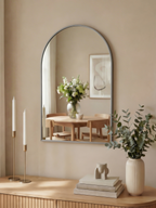 Sävelången – Lustro łukowe ze srebrną ramą 50 × 75 cm