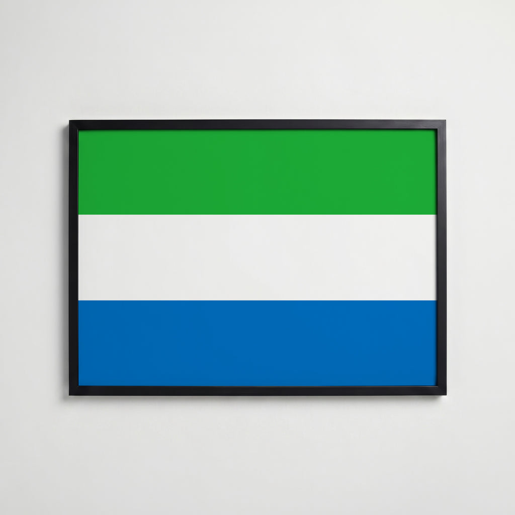 Sierra Leone National Flag Poster i svart ram – stilren konsttryck som väggdekor från Bozetto