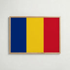 Romania National Flag Poster i ekram – inramad konsttryck för stilren inredning hos Bozetto