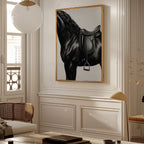 Black Stallion Saddle Poster – i rum 3