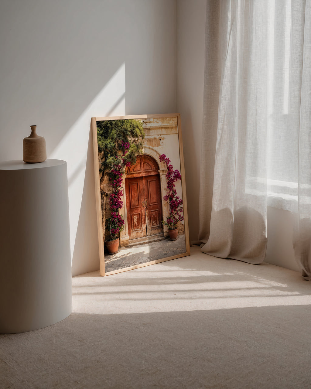 Bougainvillea Door Poster i rumskomposition med ekram