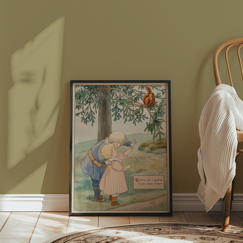 Elsa Beskow Ekorren i Granen affisch i modernt hem med designer-möbler och stil – Bozetto