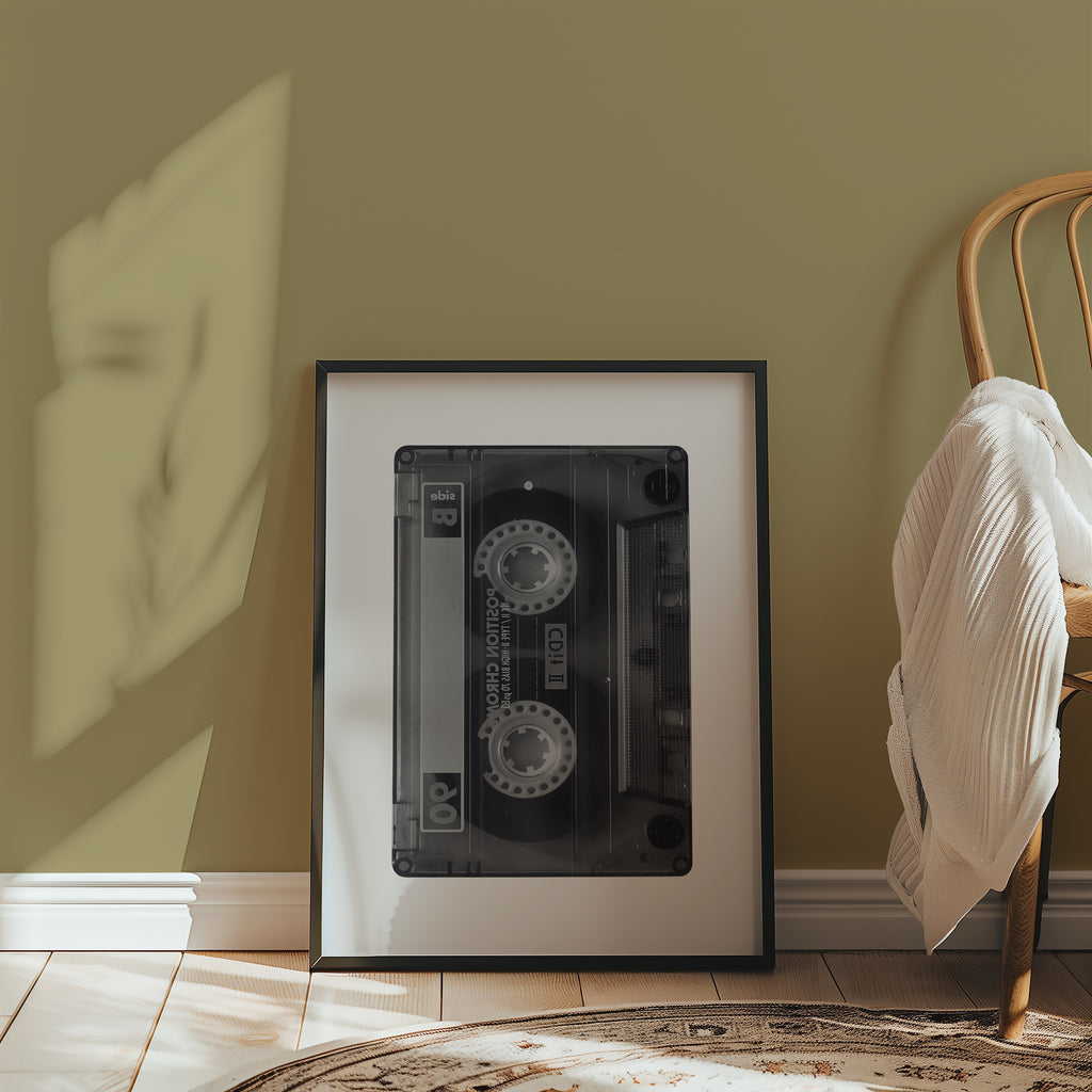 Chrome Cassette Poster – i rum 1