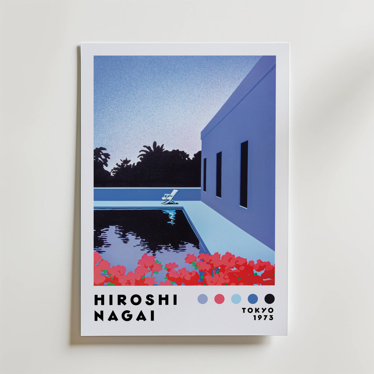 Mockup av Hiroshi Nagai Poolside affisch på vägg – köp enkelt hos Bozetto i hög kvalitet