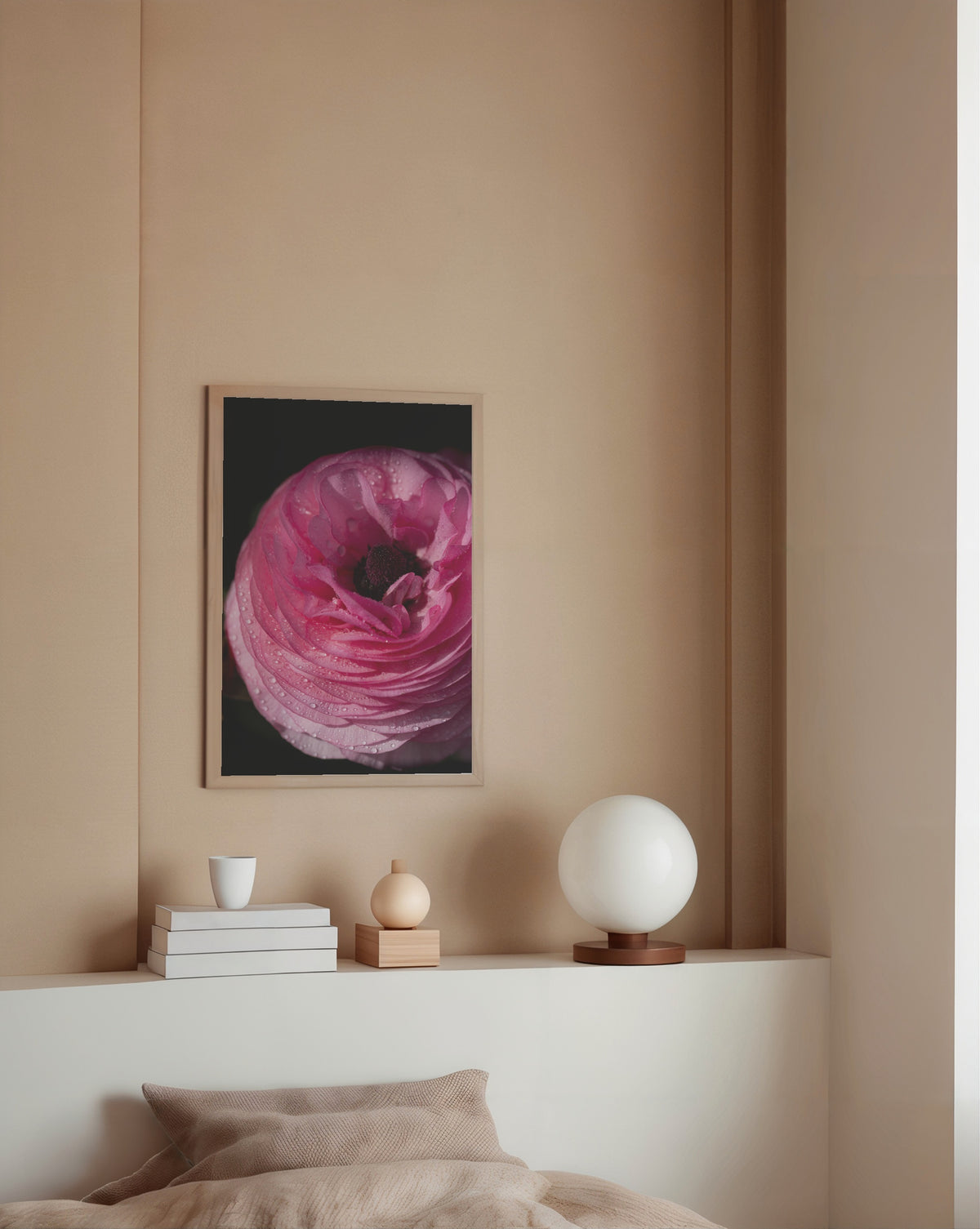 Dreamy Ranunculus Poster med valnötsram