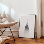Misty Manhattan Spire Poster – i rum 4