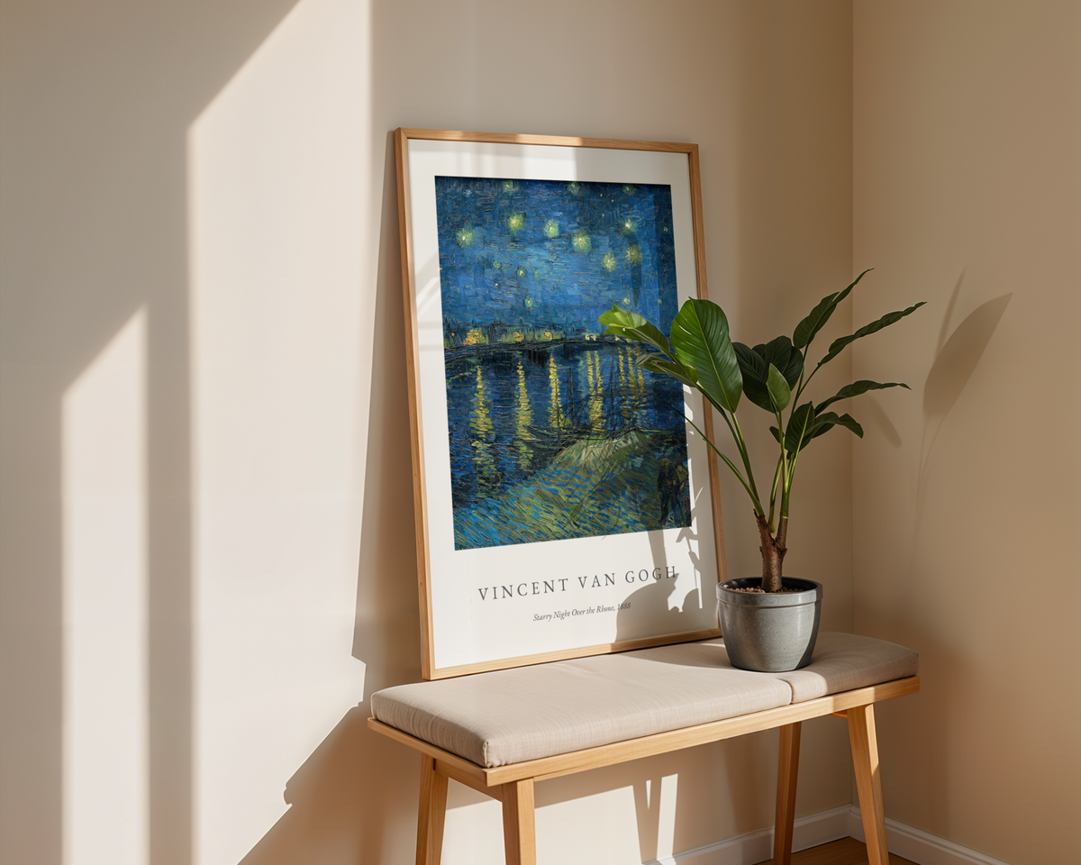 Mockup av Van Gogh Starry Night Over affisch på vägg – köp enkelt hos Bozetto i hög kvalitet