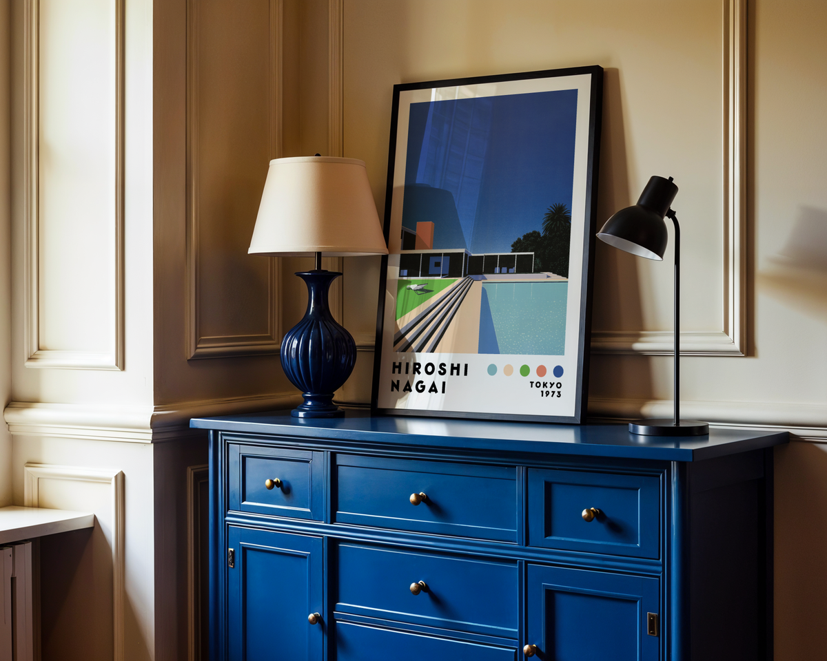 Hiroshi Nagai Modern Villa poster visualiserad på vägg – från Bozetto i hög kvalitet