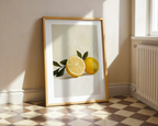 Minimal Lemon poster visualiserad på vägg – se rätt storlek med mockup från Bozetto