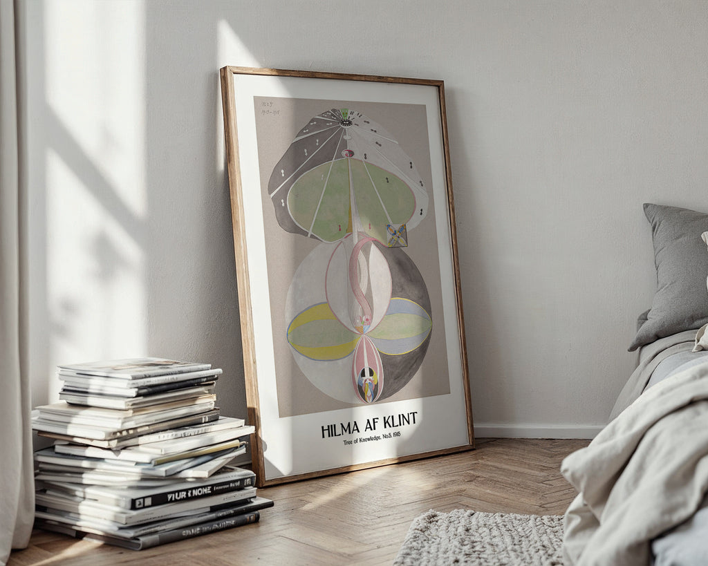 Hilma af Klint Tree of poster visualiserad på vägg – stilren mockup från Bozetto