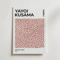 Yayoi Kusama Infinity Nets No.2 affisch på neutral bakgrund – poster från Bozetto