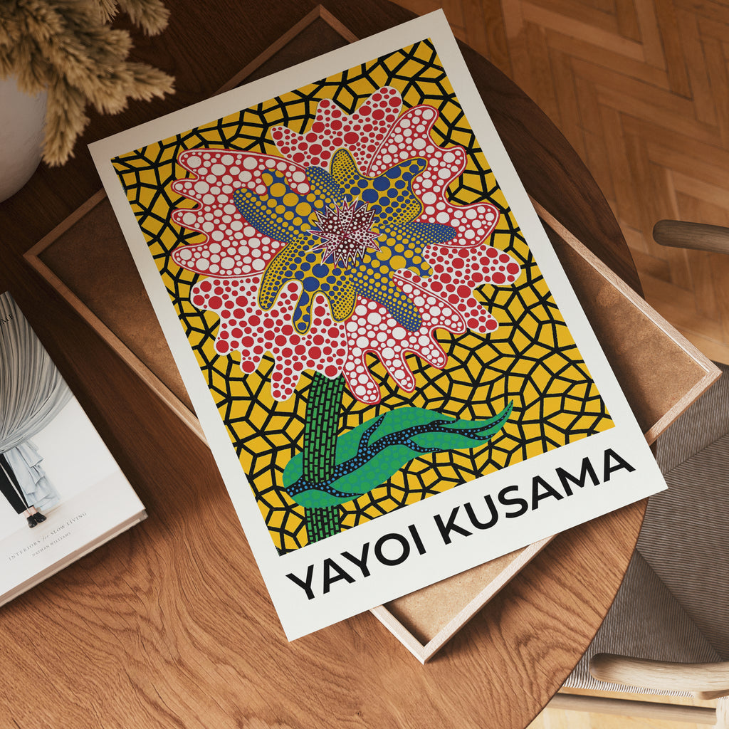 Yayoi Kusama Yellow Garden poster visad rakt fram – Bozetto affisch i hög tryckkvalitet