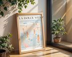Väggmockup av La Dolce Vita Lisbon affisch på ljus vägg – Bozetto konsttryck – nr 3