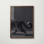 Leopard In Stride Poster – valnötsram