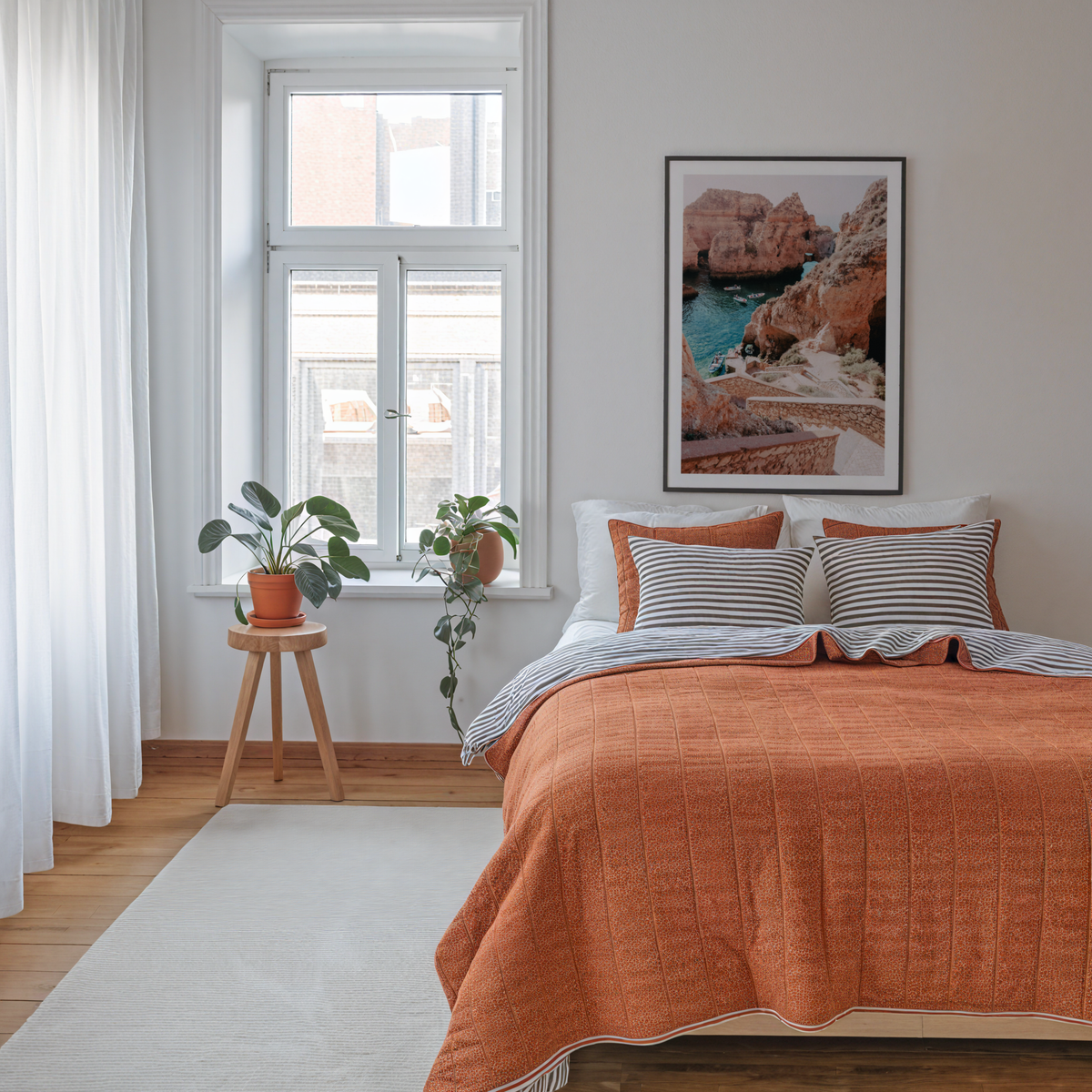 Mediterranean Cliff Escape – affisch med stilfullt motiv från Bozetto i hög kvalitet
