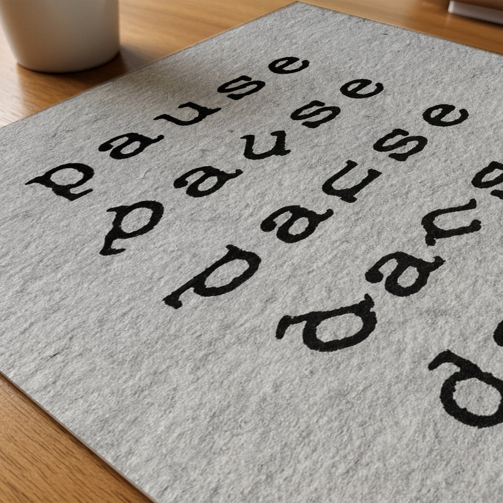 Pause Danse Poster – närbild på papper