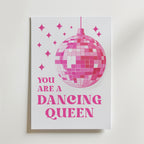Storleksjämförelse för Dancing Queen Disco affisch – Bozetto erbjuder flera format