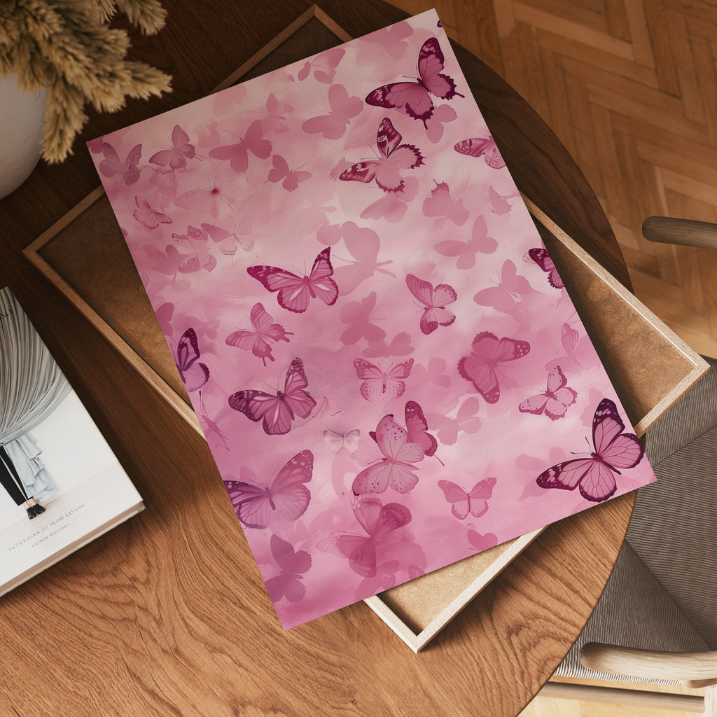 Berry Butterfly Bloom poster i olika storlekar – köp enkelt hos Bozetto i hög kvalitet