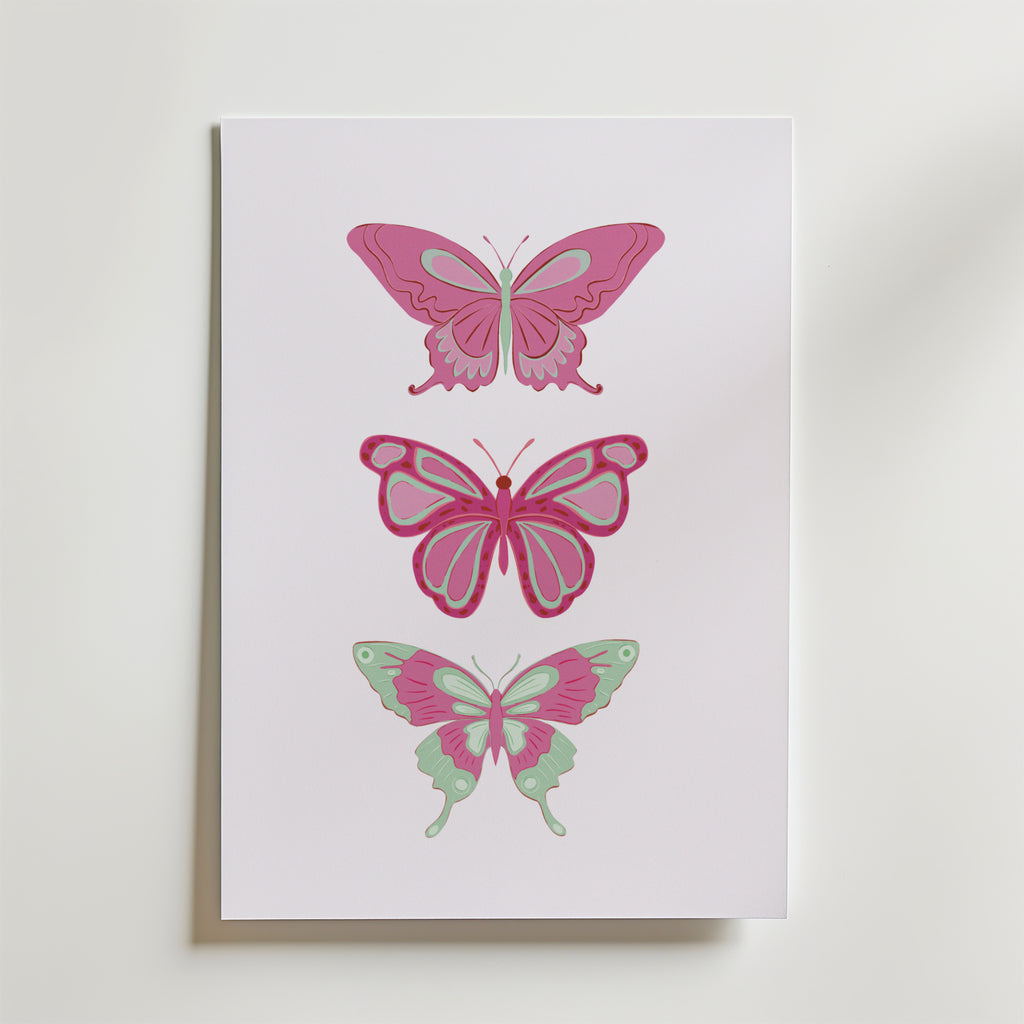 Storleksjämförelse för Pink Butterfly Trio affisch – Bozetto erbjuder flera format