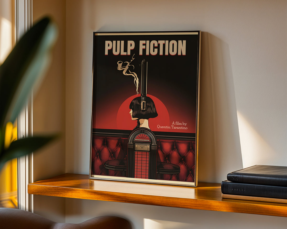 Mockup av Pulp Fiction – Retro Edition affisch på vägg – köp enkelt hos Bozetto i hög kvalitet