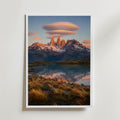 Plakat z Torres del Paine o świcie