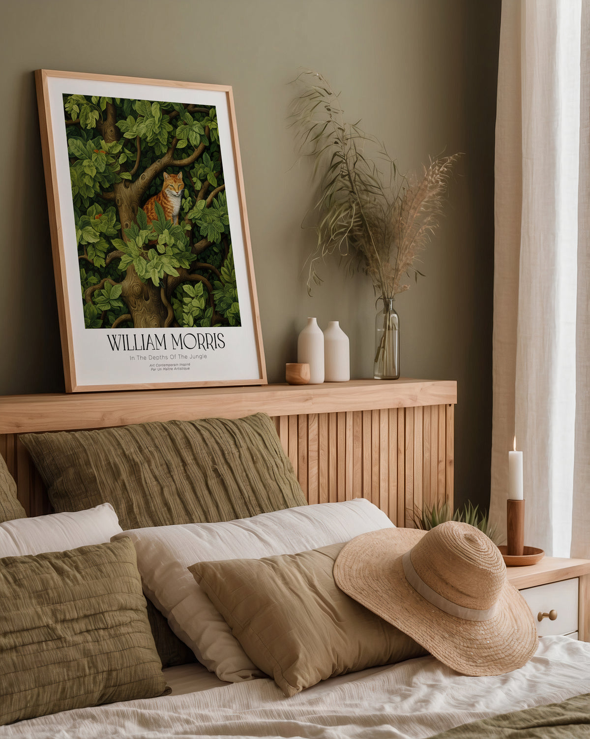 Mockup av William Morris Hidden Fox affisch på vägg – köp enkelt hos Bozetto i hög kvalitet