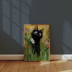Garden Cat with White Flower Poster inramad pa en vagg i ett ljust vardagsrum